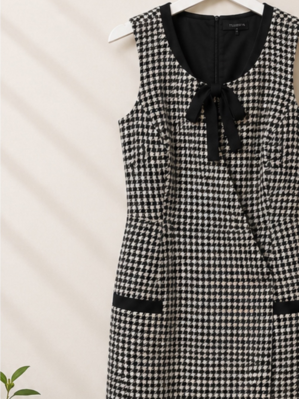Work dress